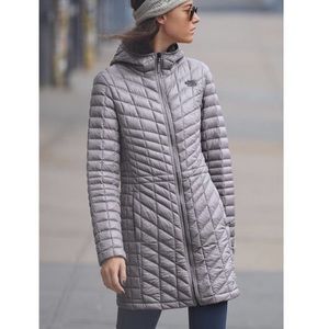 EUC The north face light purple thermoball parka size XS